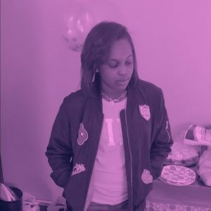 Meet your Posher, Taylor